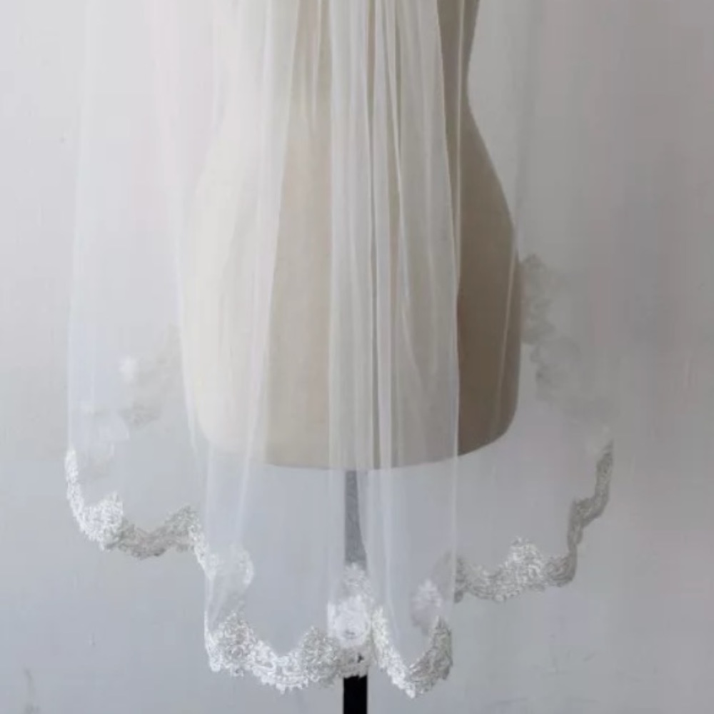 New!! Absolutely stunning wedding veil 👰🏽